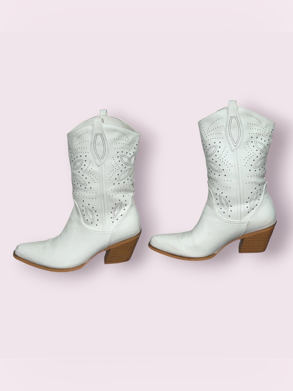 Vintage White Studded Leather Cowboy Heeled Boots Women’s Size US 9.5 Cowgirl